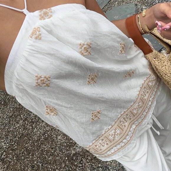 White Boho Women's Vacation Casual Geometric Embroidered Backless Halter Top - Picture 5 of 7